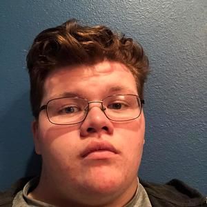 Meet your Posher, Derek